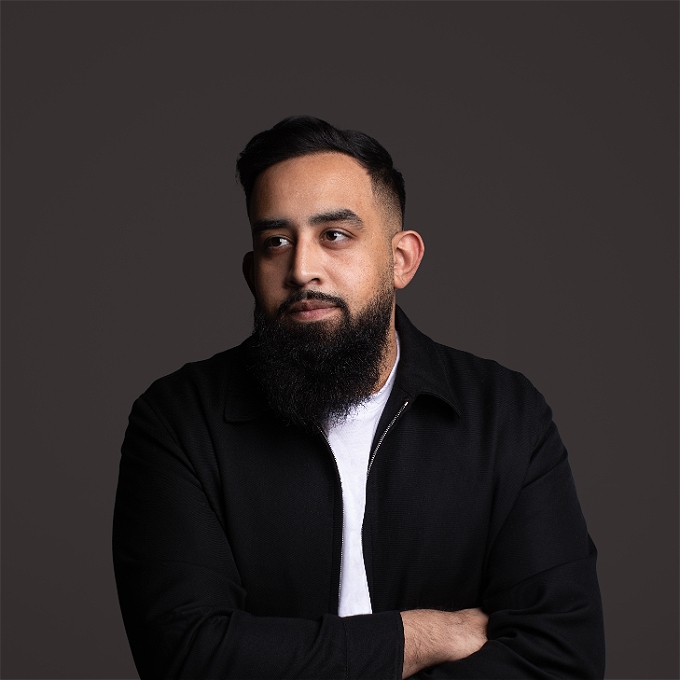 Brown guy with a beard
